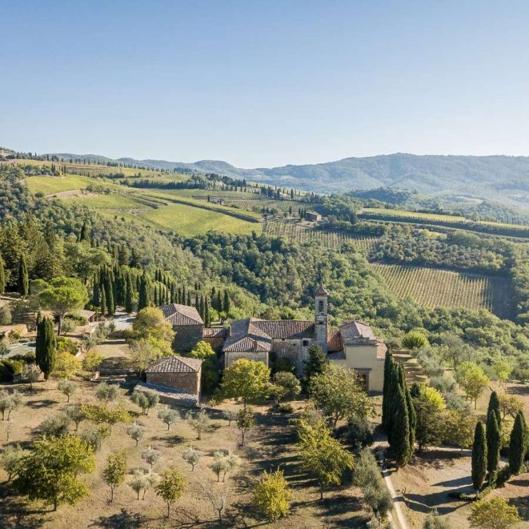 vue-pieve-aldina-radda-chianti-relais-chateau-sienne